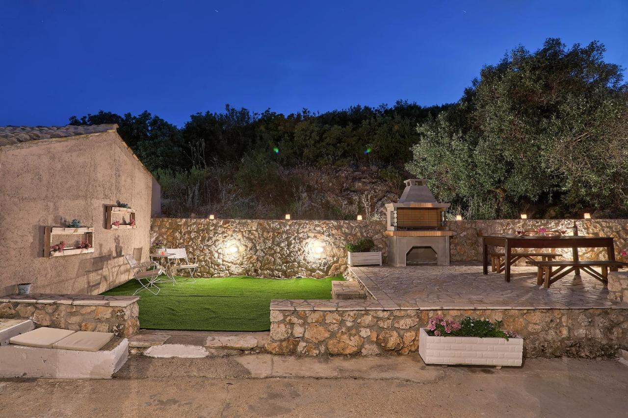 Koukoutsa House With Swimming Pool Corfu Sokraki Villa Sokrakion Exterior photo