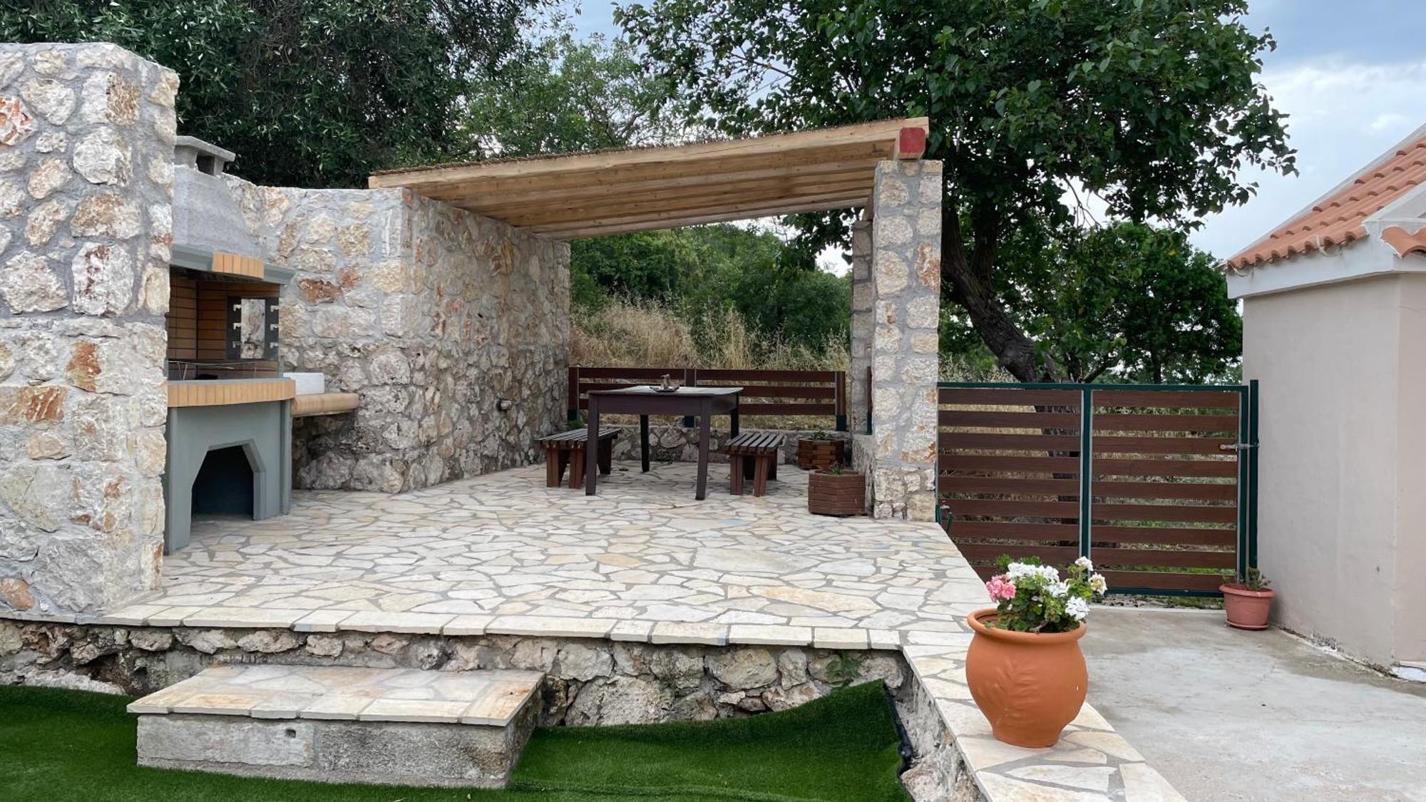 Koukoutsa House With Swimming Pool Corfu Sokraki Villa Sokrakion Exterior photo