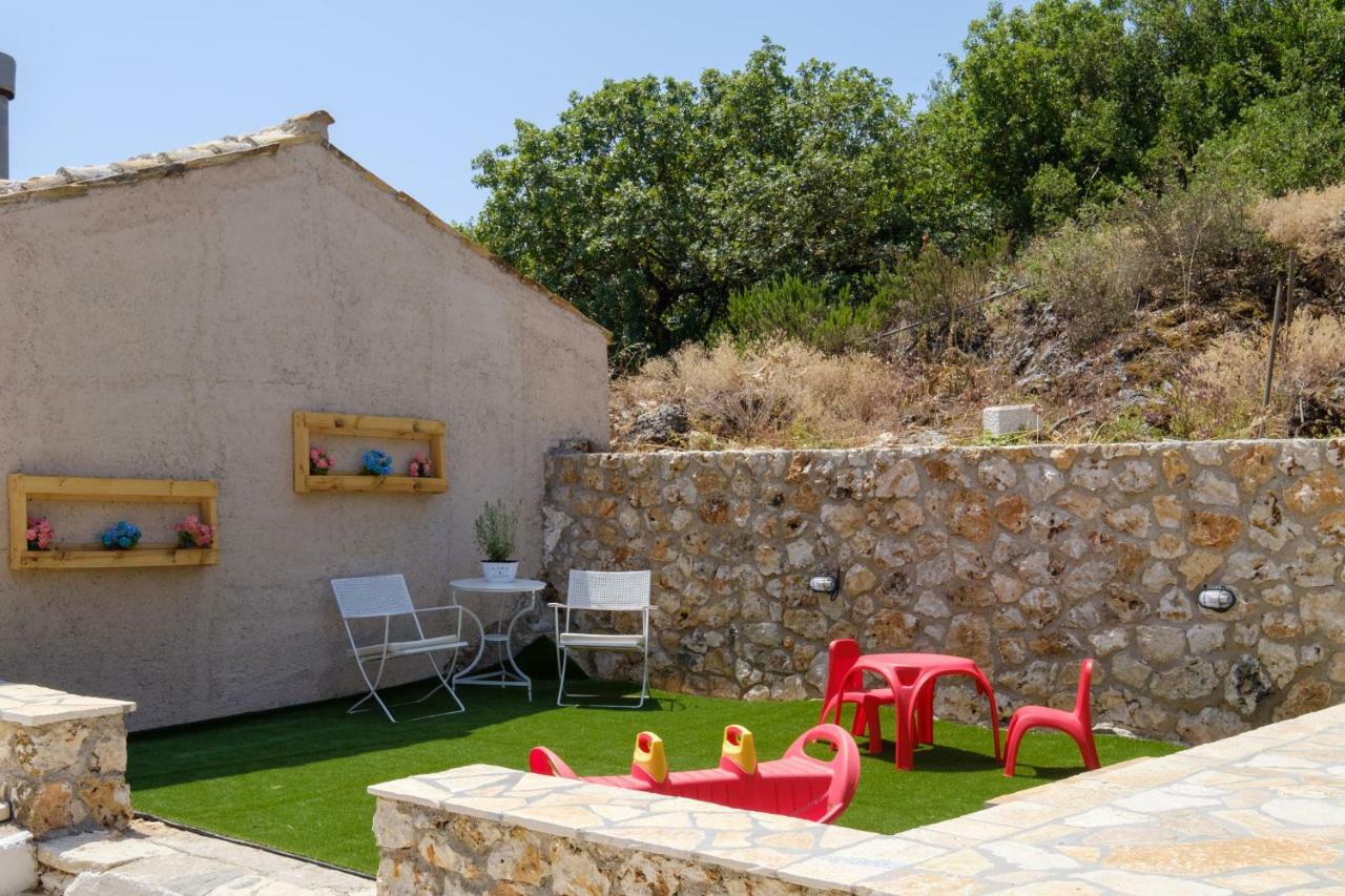 Koukoutsa House With Swimming Pool Corfu Sokraki Villa Sokrakion Exterior photo