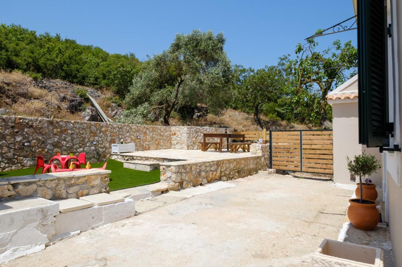 Koukoutsa House With Swimming Pool Corfu Sokraki Villa Sokrakion Exterior photo